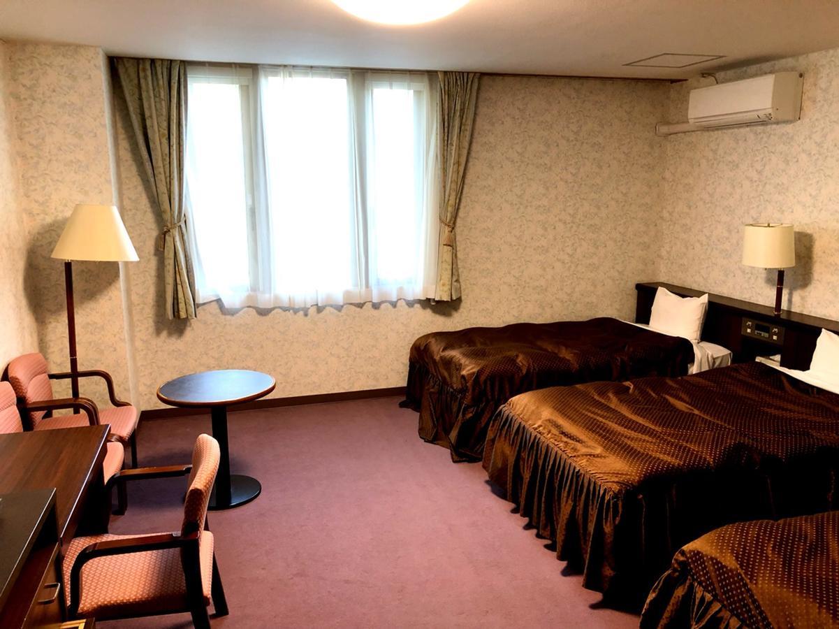Hotel Oak Forest Hakuba Exteriör bild