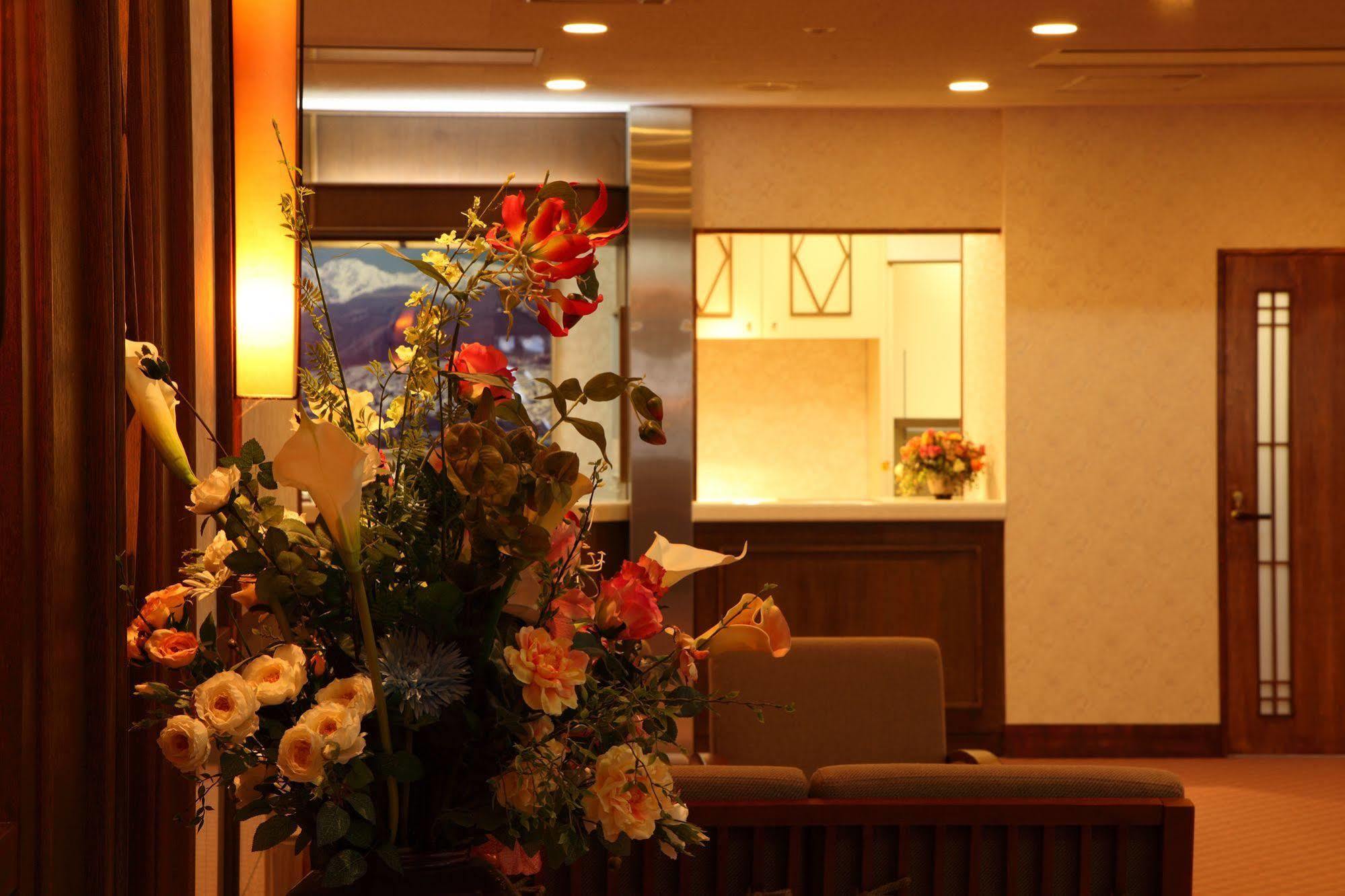Hotel Oak Forest Hakuba Exteriör bild